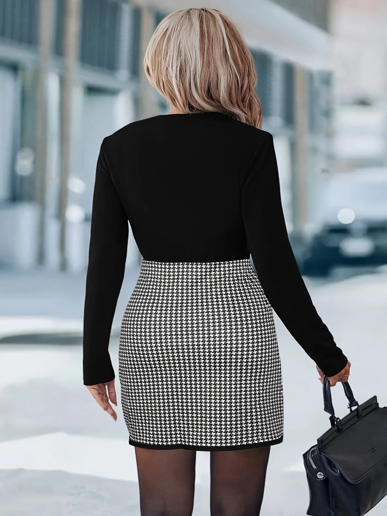 Plus Size Long Sleeve V-Neck Dress for Women Elegant Houndstooth Pattern Stylish and Comfortable Perfect for Office or Evening W