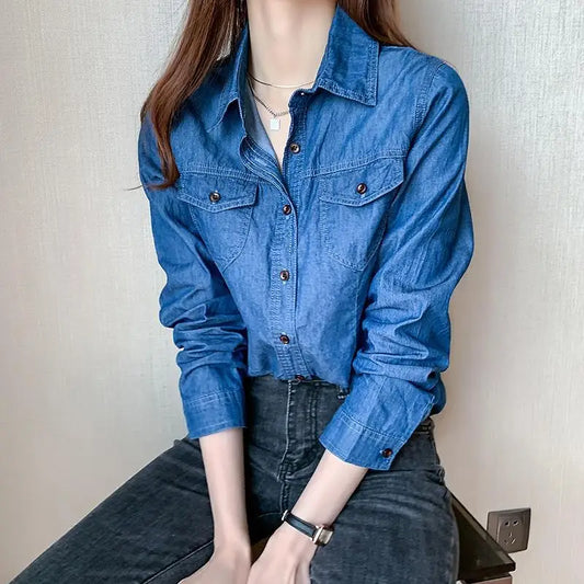Women's Light Blue Denim Long Sleeve Button-Down Casual Shirt with Pockets