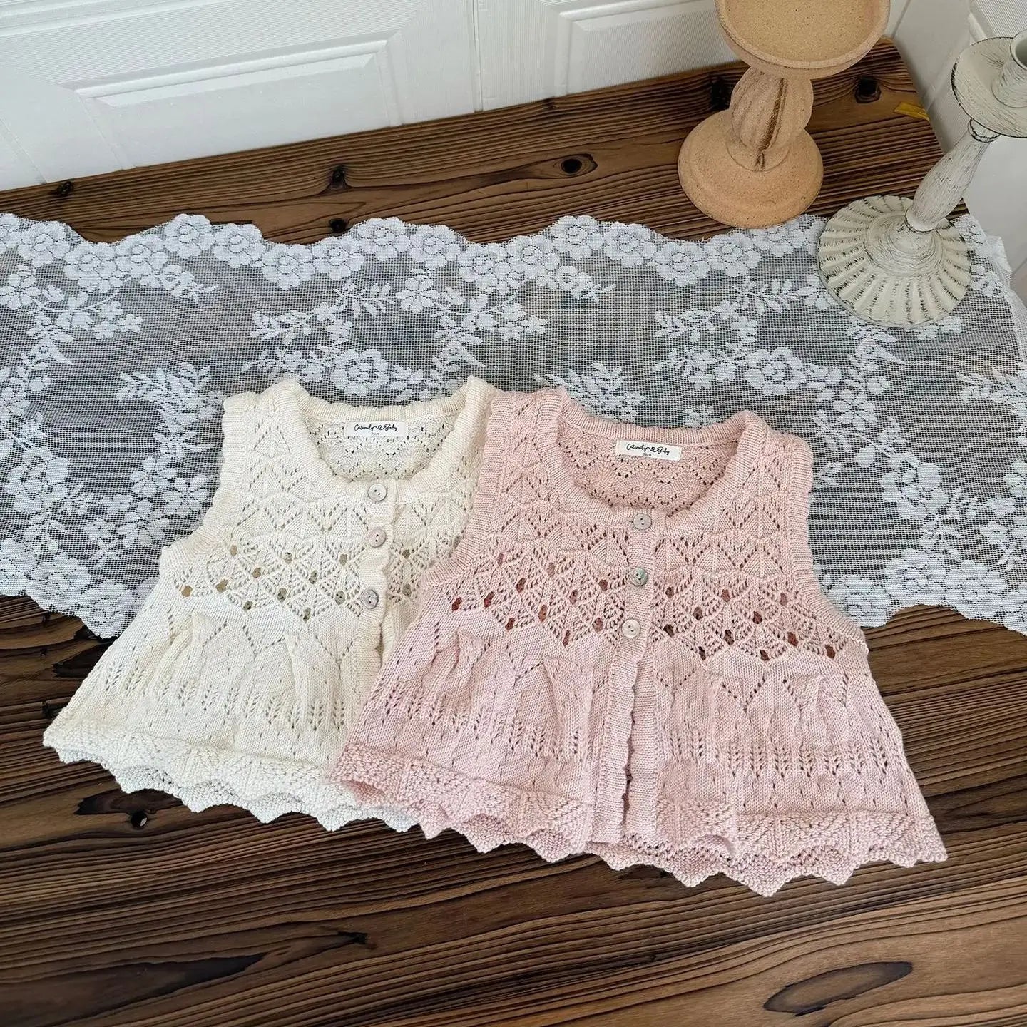 2026 Spring Sweet Style Children Sweater Pink Openwork Scalloped Hem Knit Vest for Girls Lightweight Sleeveless Clothes