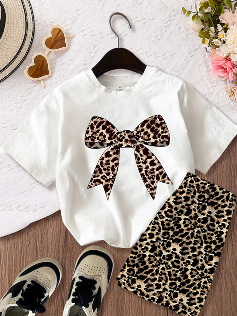 2-Piece Set of Fashionable Girls' Clothing: Big Girl Bowknot Print Round-Neck Short-Sleeve Top + Leopard Print Elastic Waist Shorts, Outdoor Stylish and Youthful Comfortable Outfit for Girls, Casual Children's Clothing for Da