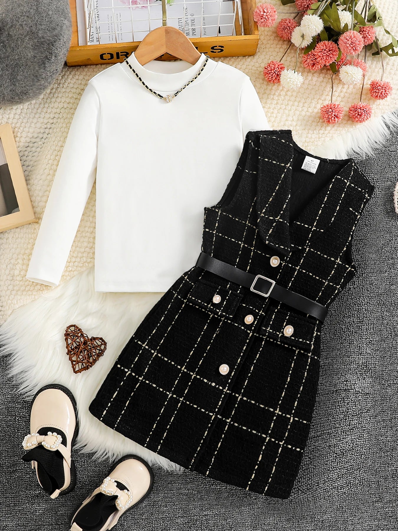 Spring and autumn Fashion Kids 2-piece ceremonial dress for cute girls  Solid color crew neck shirt + plaid lapel skirt suit