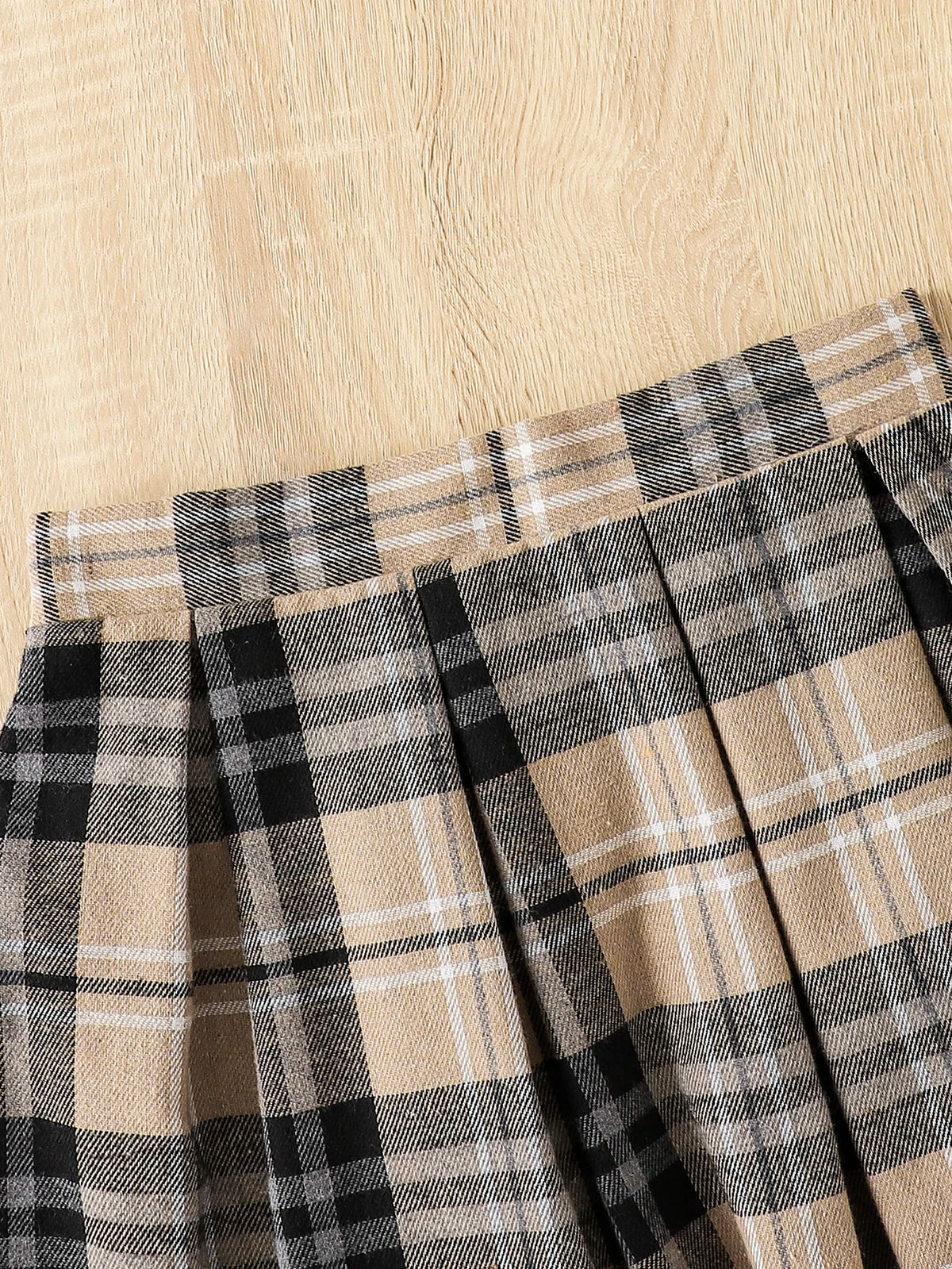 Girls Fashion Plaid Skirt Two-piece Set - Comfortable and Soft Sweater with Classic Plaid Skirt, Cute Bear Decoration