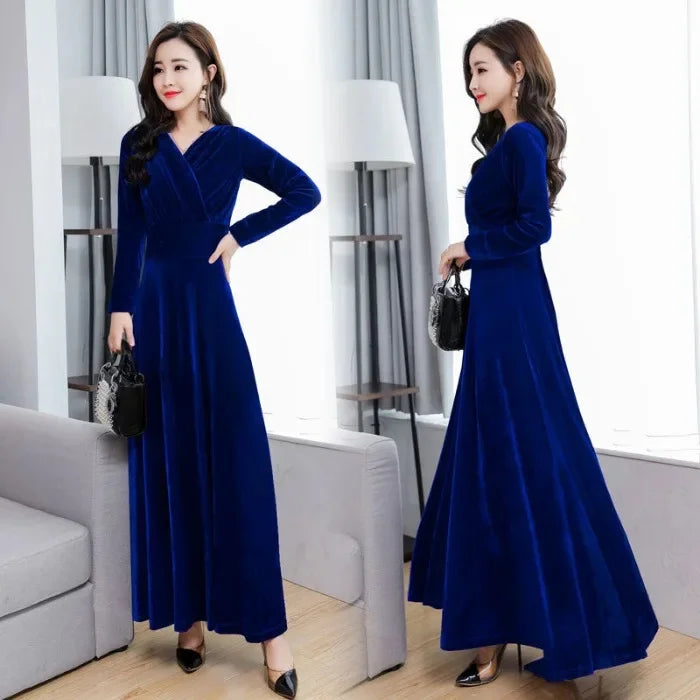 Elegant Long Sleeve Velvet Dress Women's Autumn Fashion Slim Fit Floor Length round Neck Low Waist Line New Arrival 2025