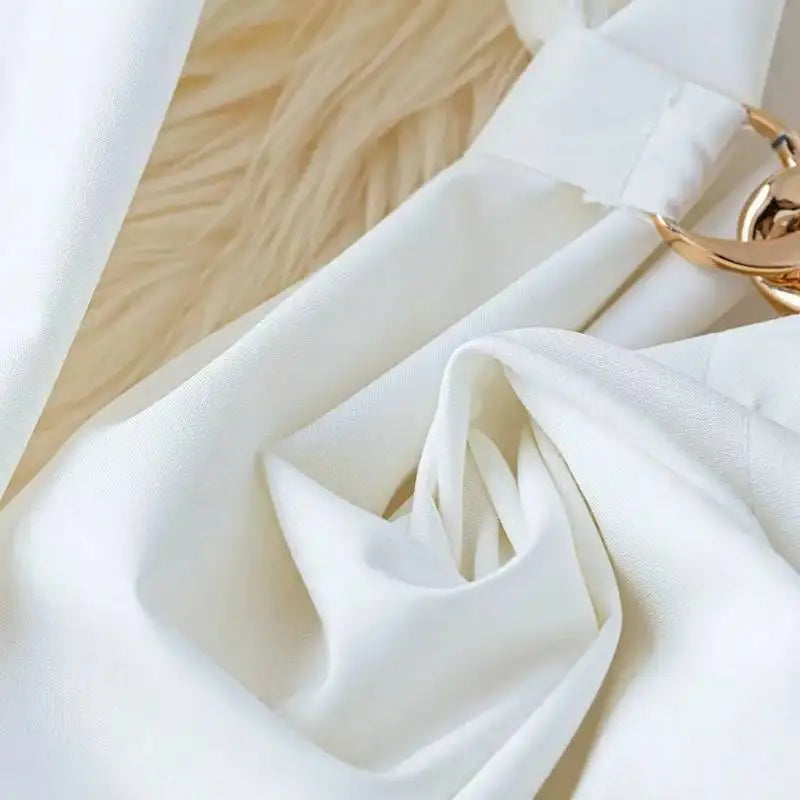 2025 French-Inspired Cinched Waist Blouse: White Shirt with Adjustable Belt Detail & Elegant Long Sleeves for Autumn Office