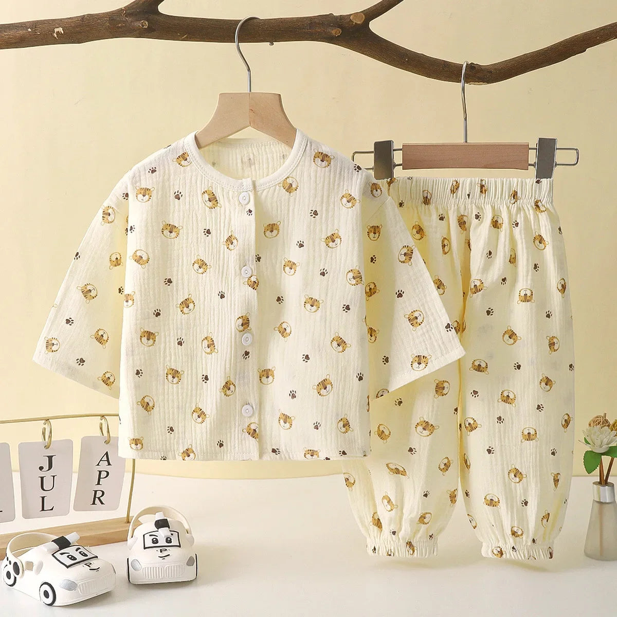 Tops+Pants Home Wear 2PCS Children Long Sleeve Pajamas Suits Boys Girls Sets Baby Cotton Yarn Clothes Sleepwear Outfits Kids