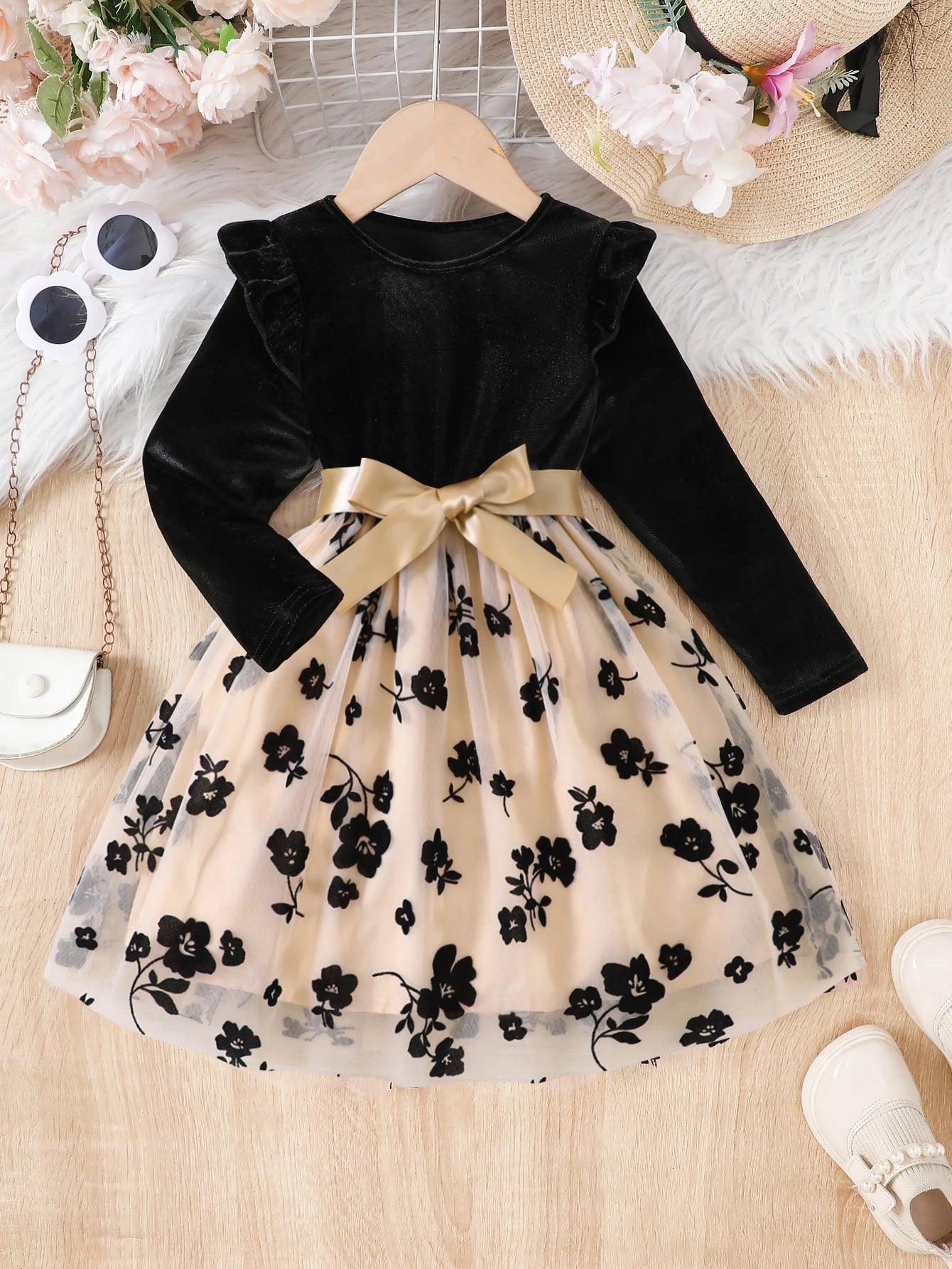 Girls Casual Long Sleeve Velvet Flying Sleeve Ruffled Flower Flocked Mesh Dress Princess Dress Holiday Party Gift with Ribbon