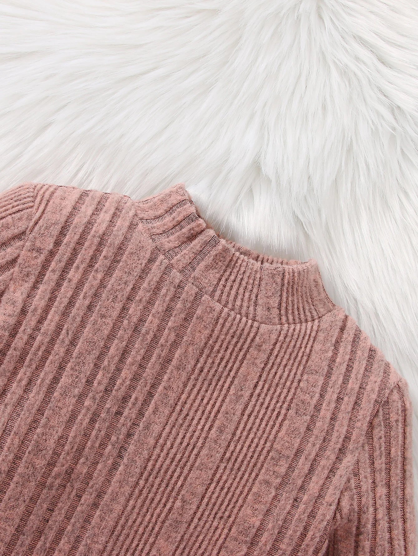 Autumn and winter girls' long sleeved round neck solid color pit stripe casual fashion cute knitted dress