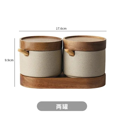 Kitchen Spice Pepper Storage Bottle Round Ceramic Seasoning Jar with Wooden Lid Salt Pepper Jar Kitchen Tools Porcelain