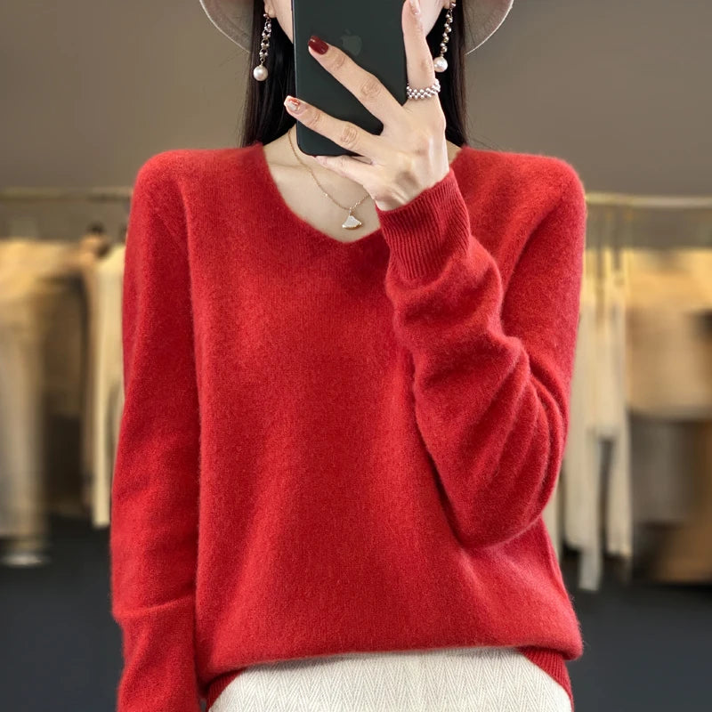New 100% Merino pure wool sweater in autumn and winter women's V-neck knitted long-sleeved solid color warm sweater