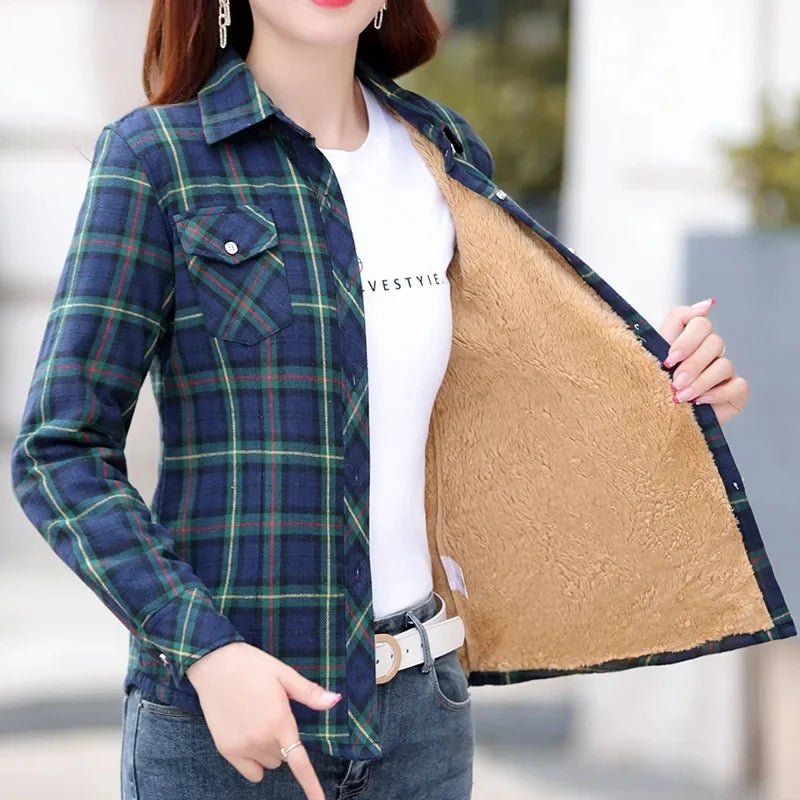 Thickened Fleece Women's Long Sleeve Shirt Autumn Winter New Style Warm Plaid Loose Fit  Style Cotton Button up Top