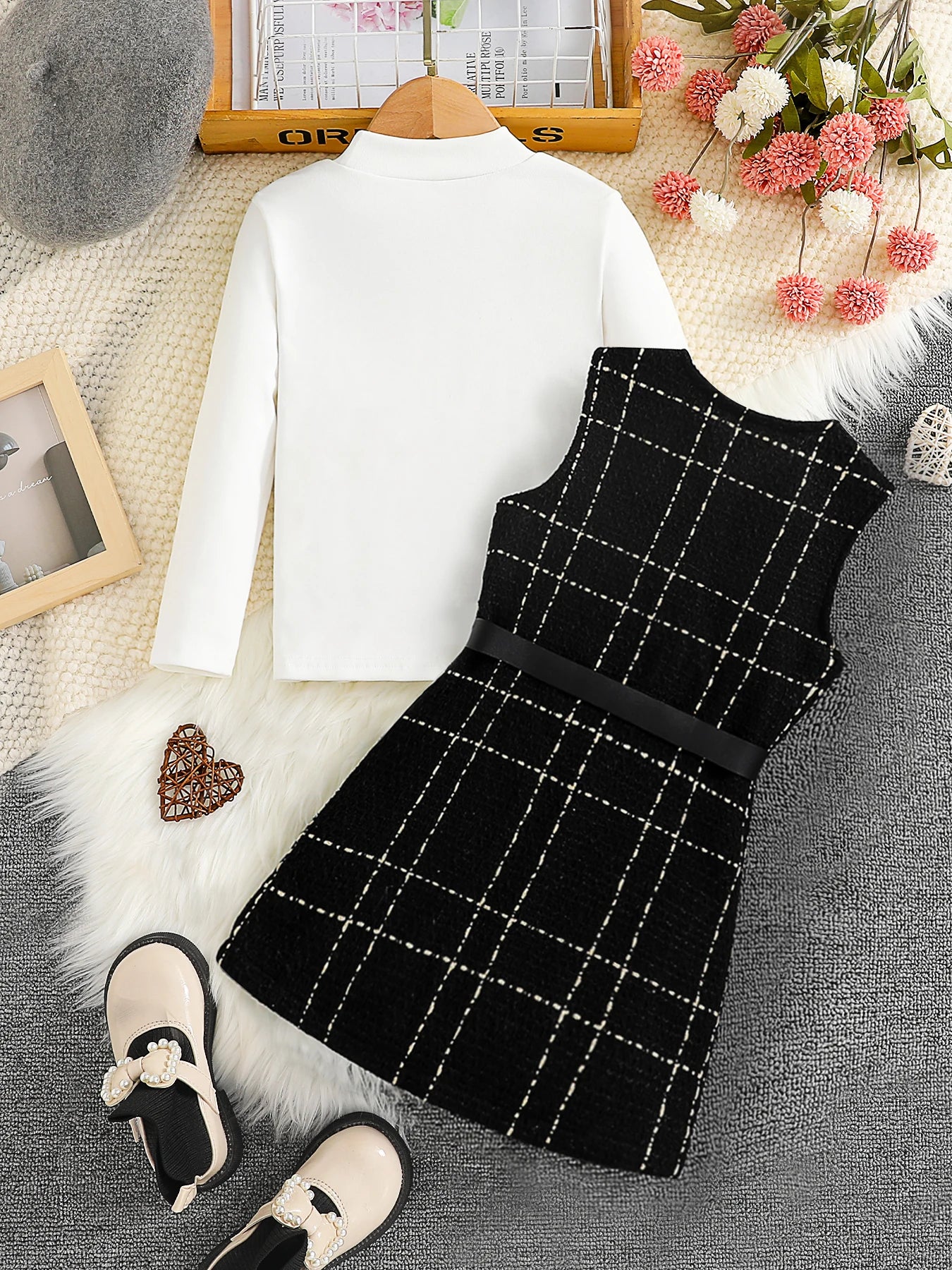 Spring and autumn Fashion Kids 2-piece ceremonial dress for cute girls  Solid color crew neck shirt + plaid lapel skirt suit