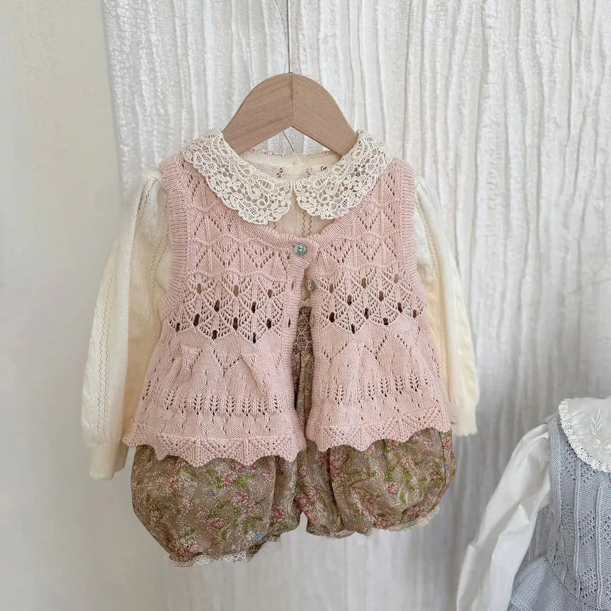 2026 Spring Sweet Style Children Sweater Pink Openwork Scalloped Hem Knit Vest for Girls Lightweight Sleeveless Clothes