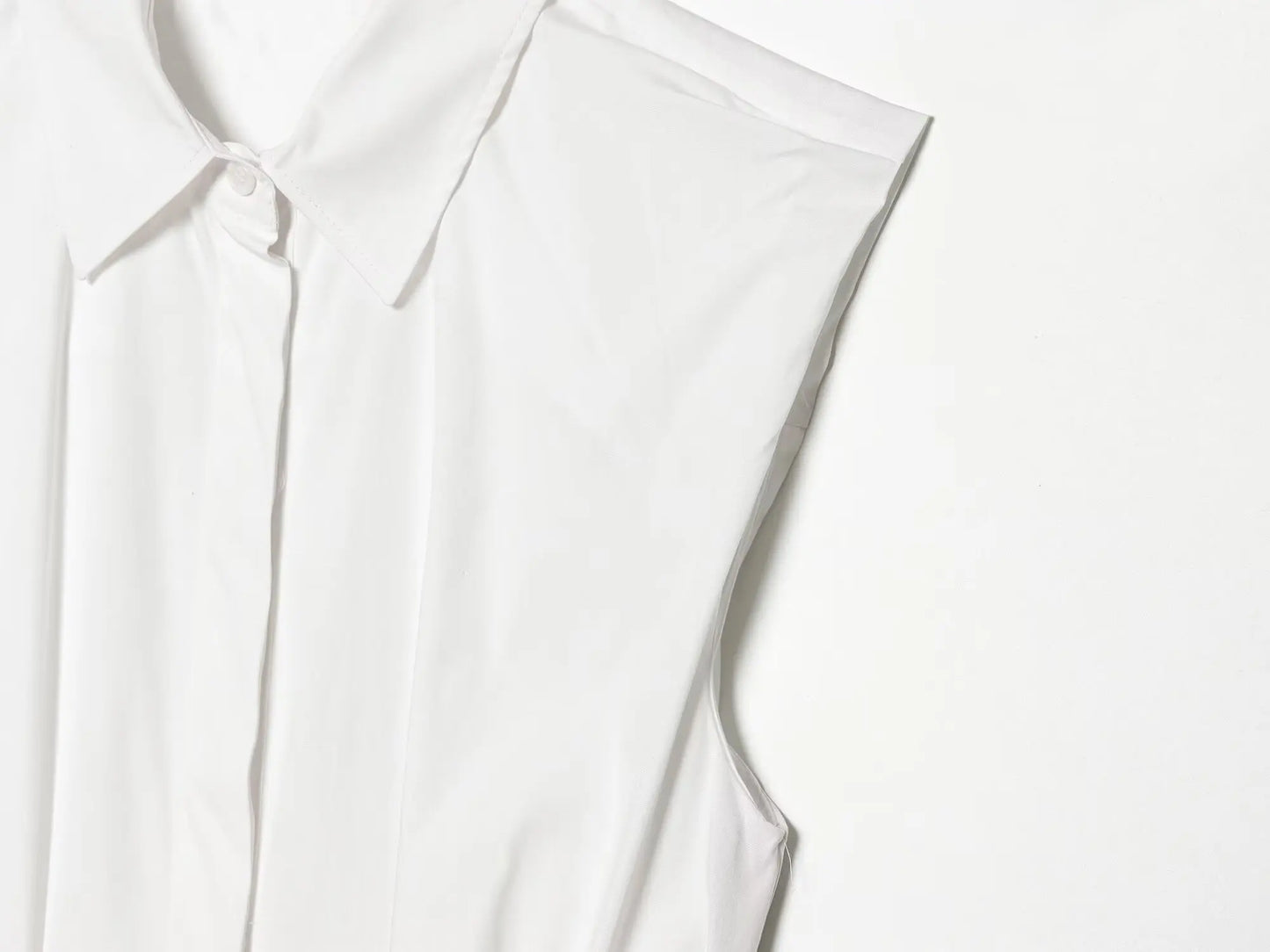 KONDALA Casual High Street Sleeveless Shirts Women Trendy Pleated Hem Shirts New 2026 Spring Summer Fashion Commute Vest Shirts