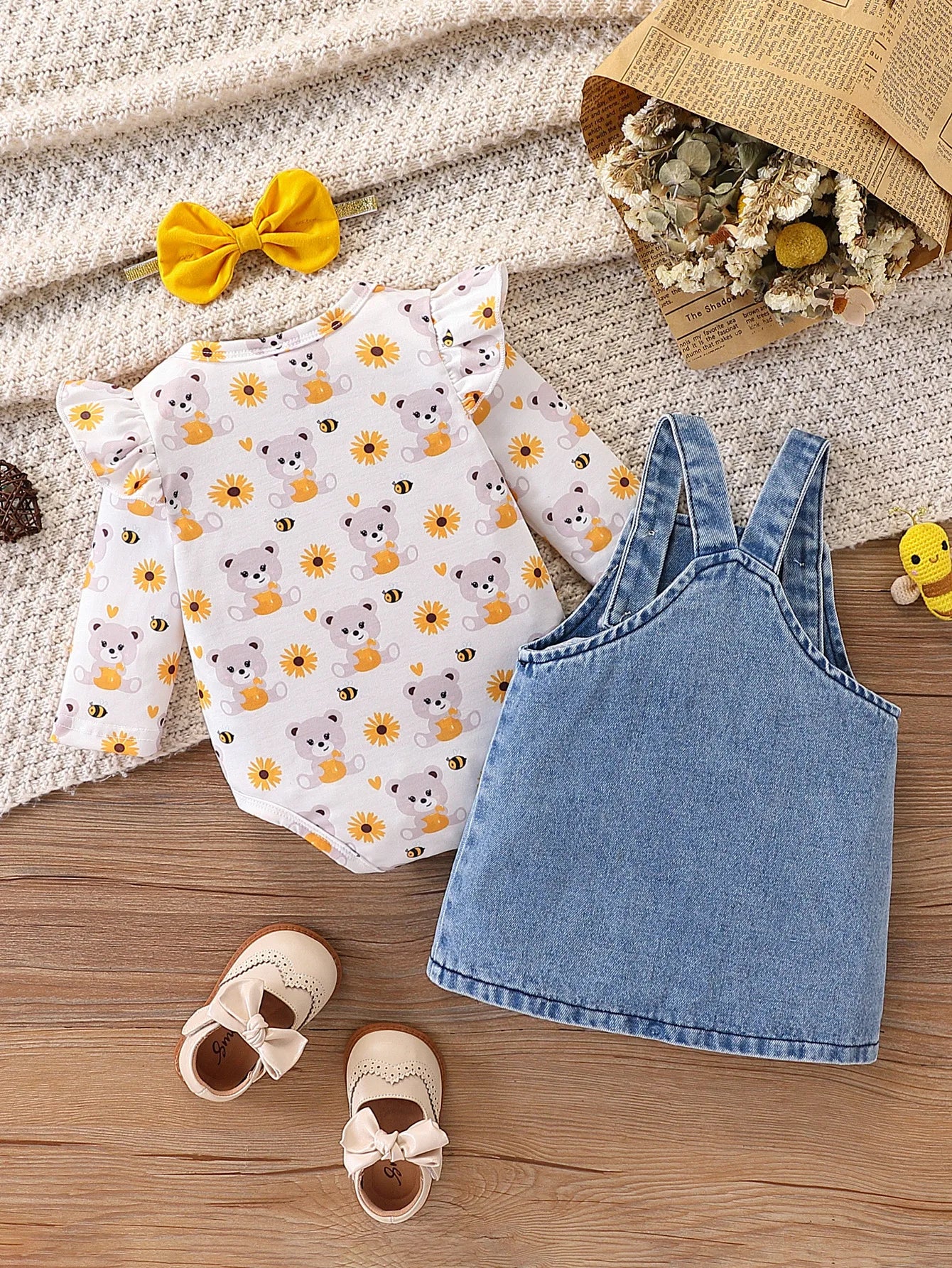 【Sweet and Cute Bear】Baby Girl Denim Overalls Set: 3D Bear Patch Honey Jar Denim Overalls + Sunflower Print Top + Bow Headband - Spring/Summer Outing Three-Piece Set