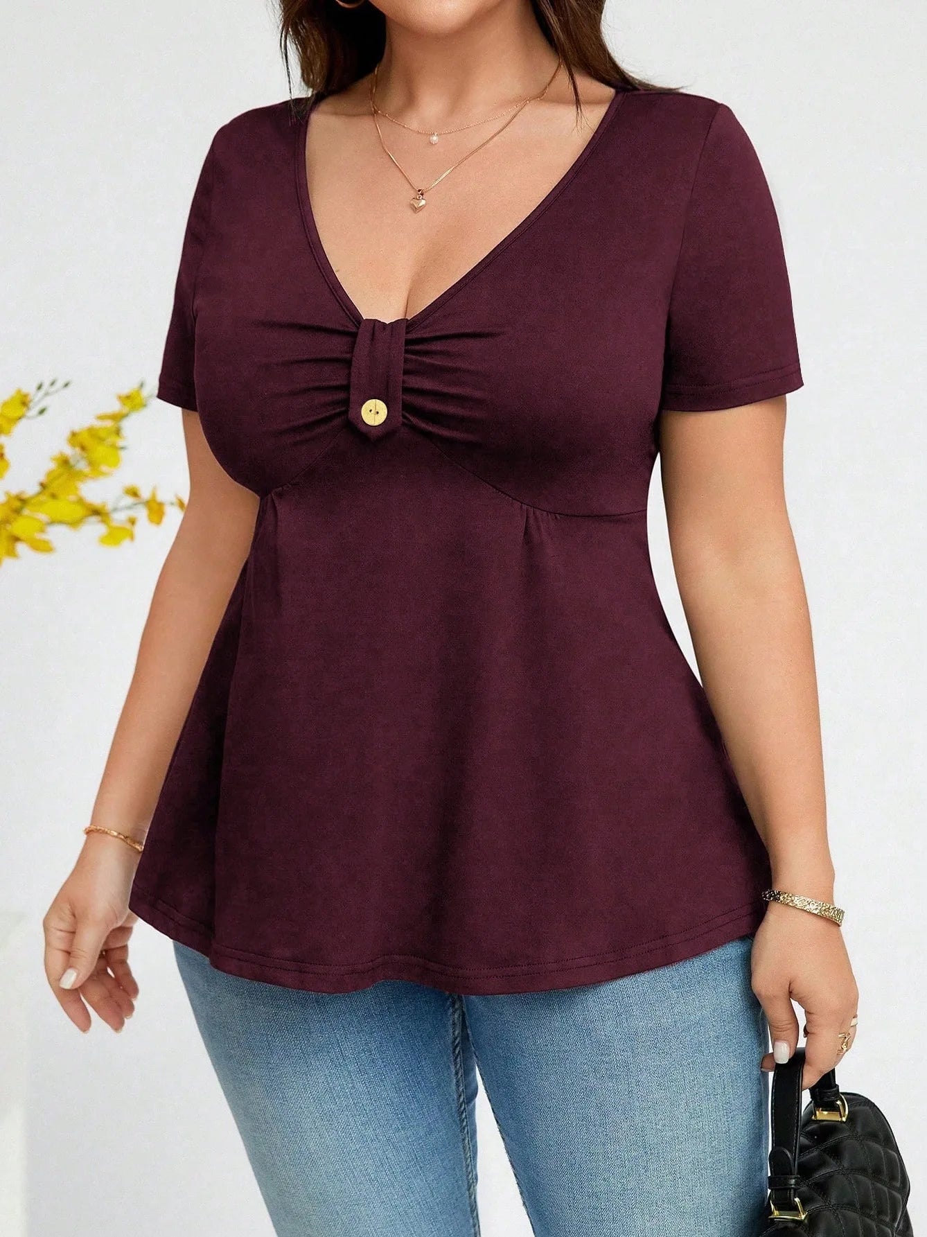 Summer new plus size women's casual solid color chest buckle waist cinched V-neck short sleeved T-shirt