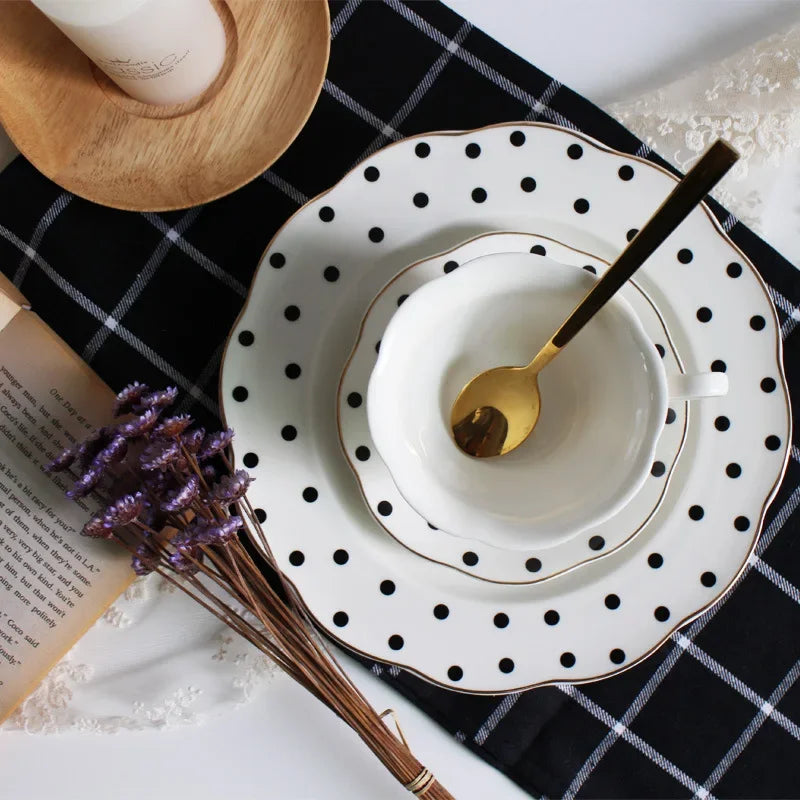 Black-and-white Hepburn Vintage Breakfast Plate Ceramic Striped Wave Dot Tableware Dinner Plates Dishes Serving Dishes