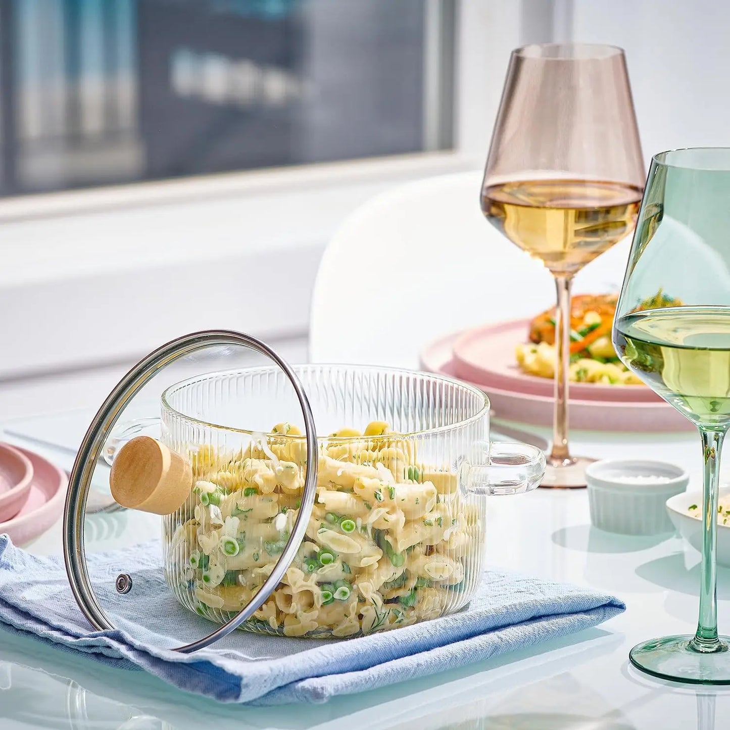 1.6L Heat-Resistant Borosilicate Glass Pot with Lid - Stovetop Safe for Soup, Milk, Baby Food