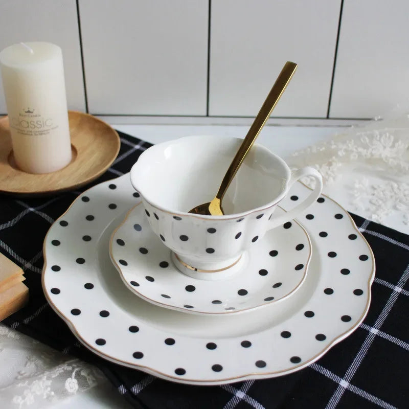 Black-and-white Hepburn Vintage Breakfast Plate Ceramic Striped Wave Dot Tableware Dinner Plates Dishes Serving Dishes