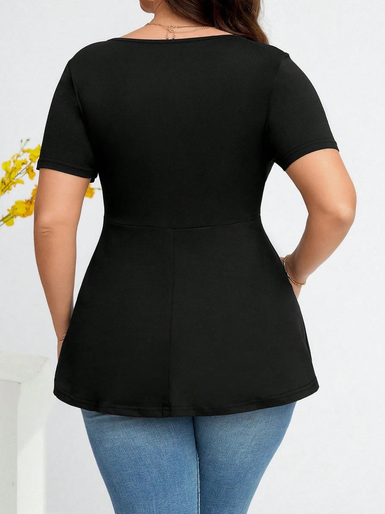 Summer new plus size women's casual solid color chest buckle waist cinched V-neck short sleeved T-shirt
