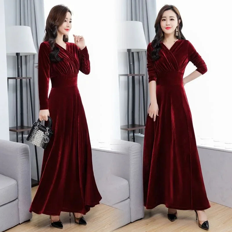 Elegant Long Sleeve Velvet Dress Women's Autumn Fashion Slim Fit Floor Length round Neck Low Waist Line New Arrival 2025