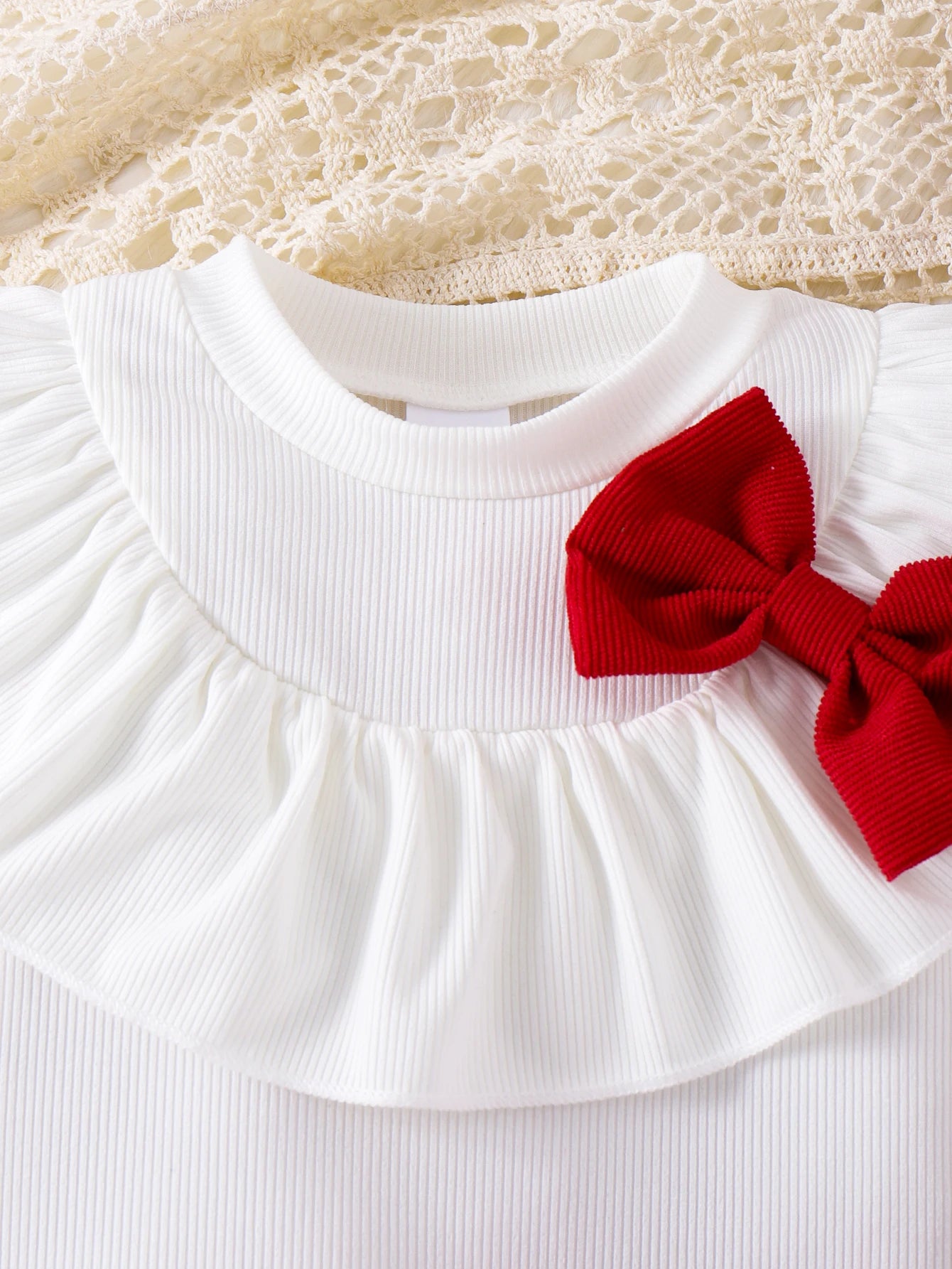2PCS Autumn New Style Sweet And Cute Girl Baby White Bow Lace Long-Sleeved Top + Rose Red Solid Color Pleated Short Skirt