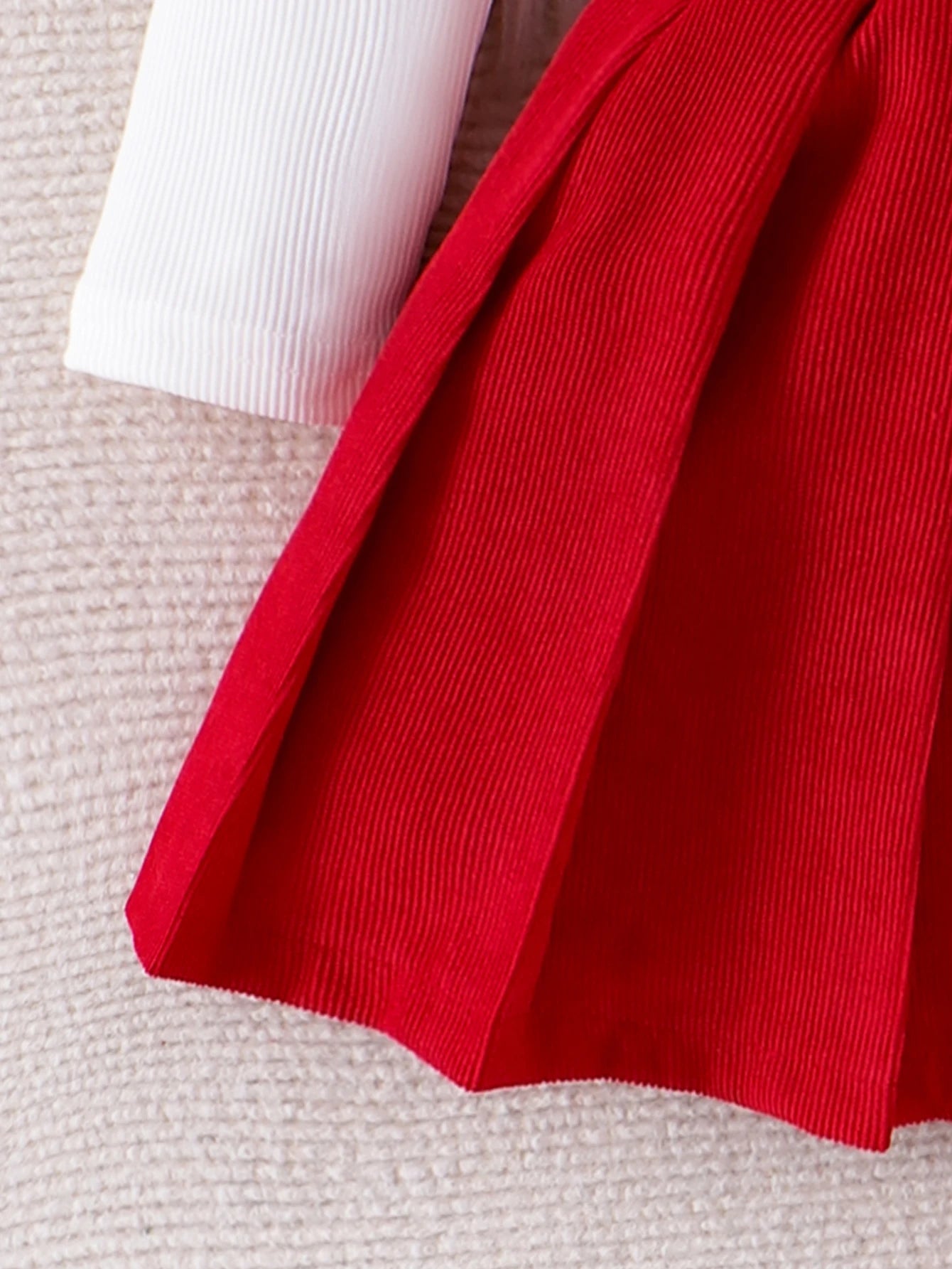 2PCS Autumn New Style Sweet And Cute Girl Baby White Bow Lace Long-Sleeved Top + Rose Red Solid Color Pleated Short Skirt